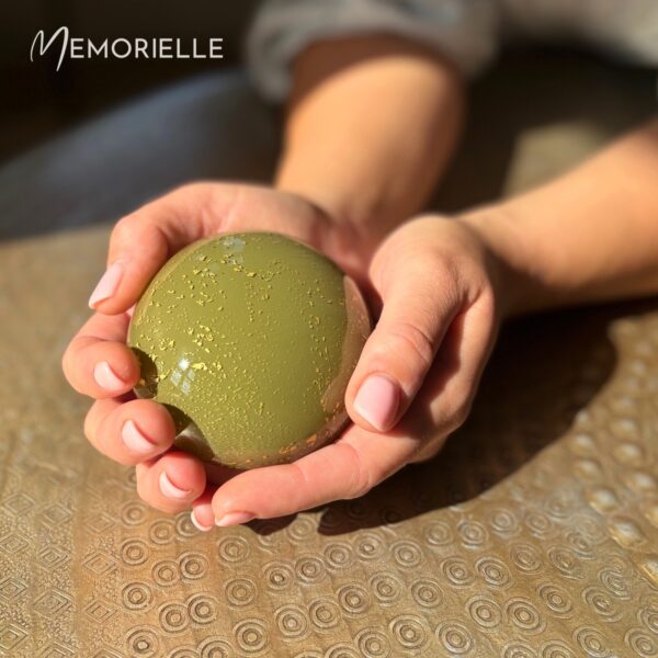 Glass Memory Pebble - Olive & 24ct Gold Leaf - Image 3
