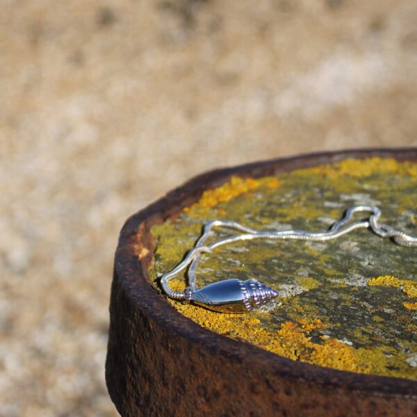 Conch Shell Pendant - Image 3