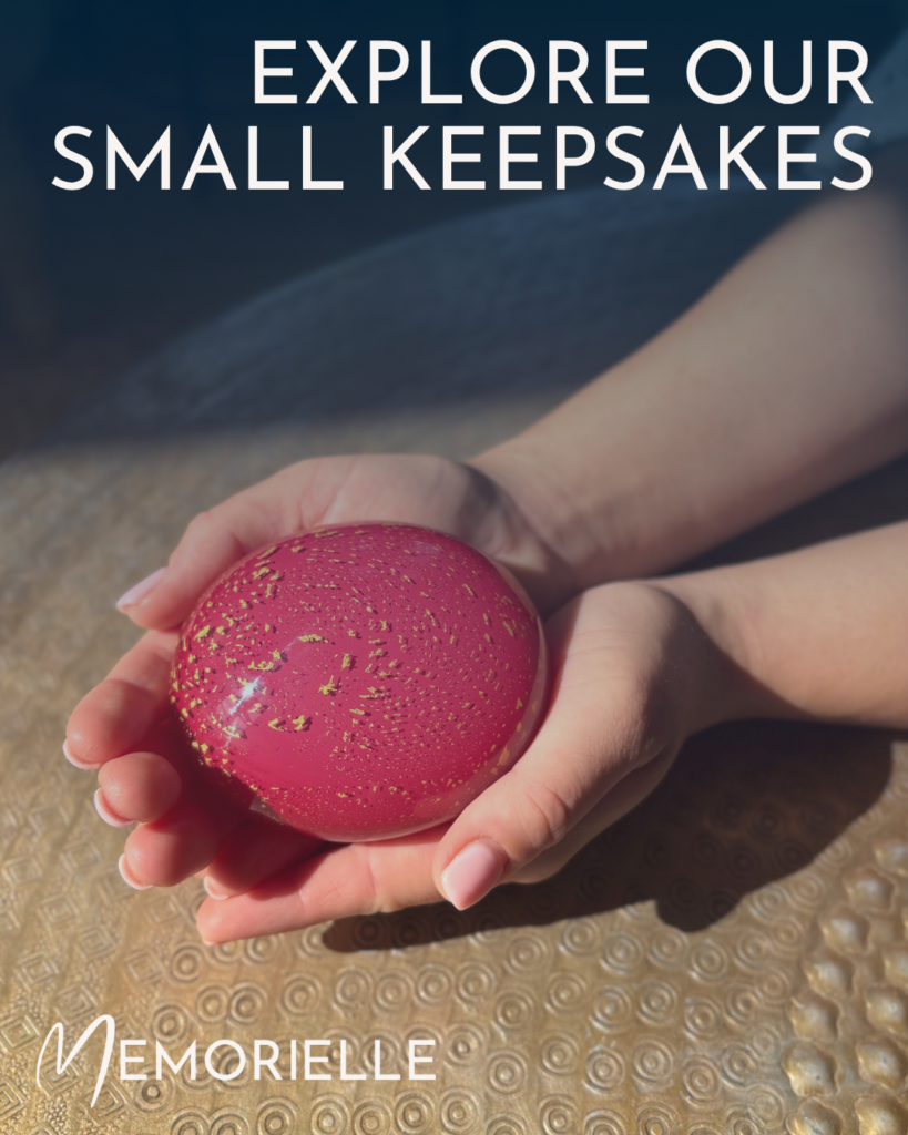 Explore direct cremation small keepsakes